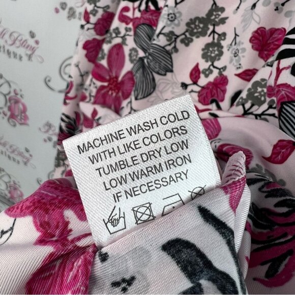 Laiasia tank top ruffle detail Floral Sleeveless Top in Pink black white Gray - Picture 10 of 11